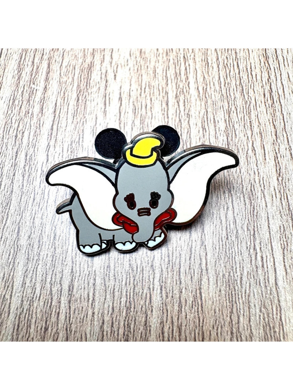 Disney Dumbo Trading Pin, Cute Animals Collection, 2010 Booster Mini-Pin